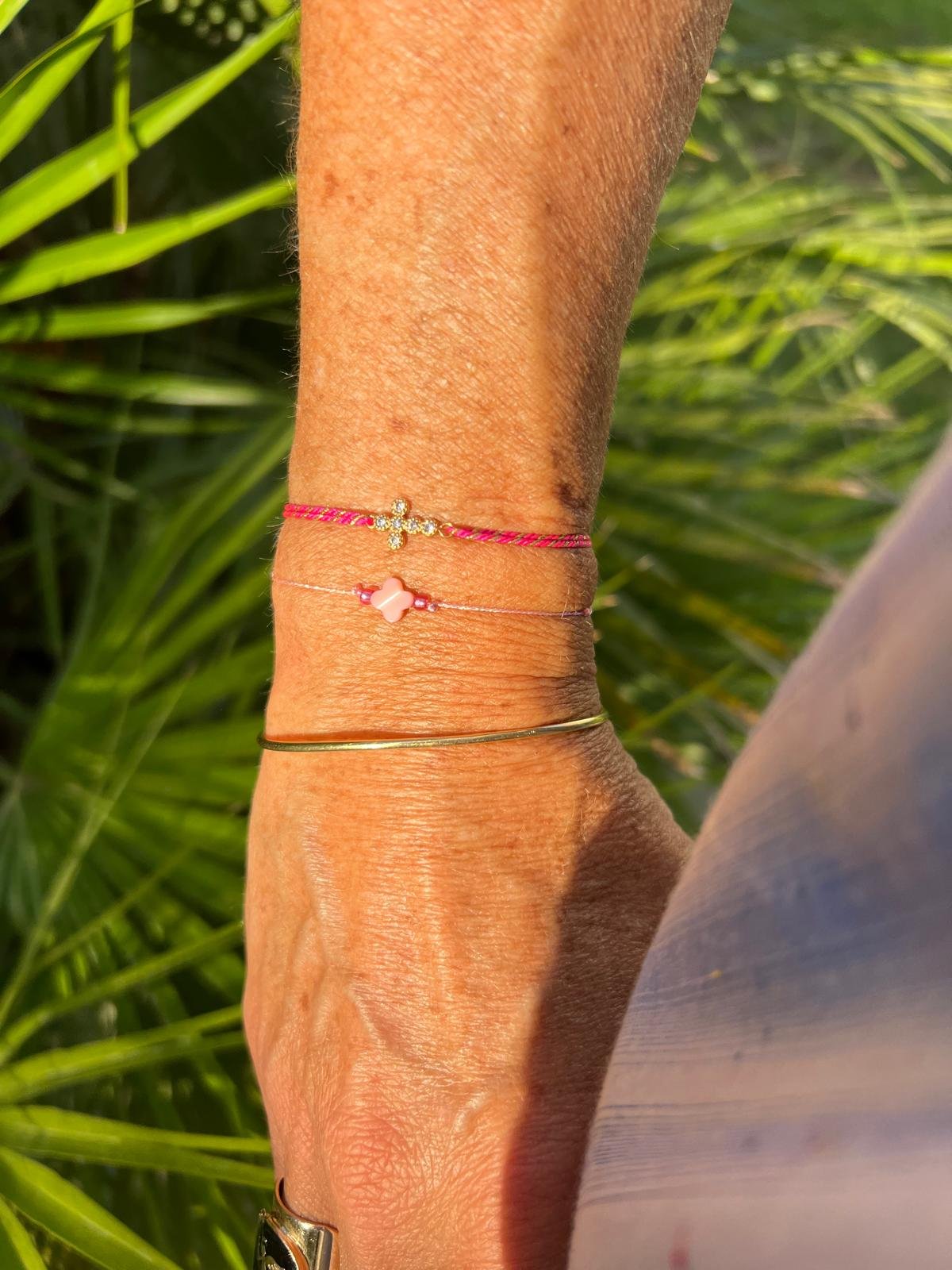 Bracelet en nacre - Octobre rose 🎀 - Édition 2026 – Image 2